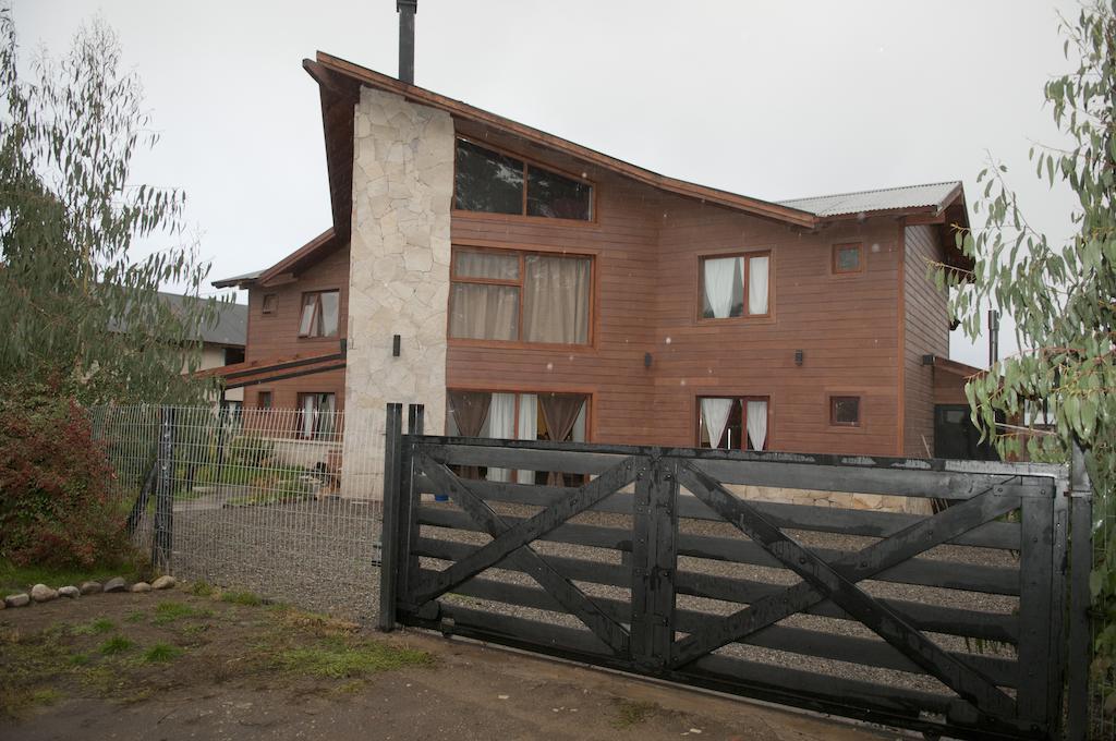 Apart Hotel Raices Patagonicas Dina Huapi Buitenkant foto