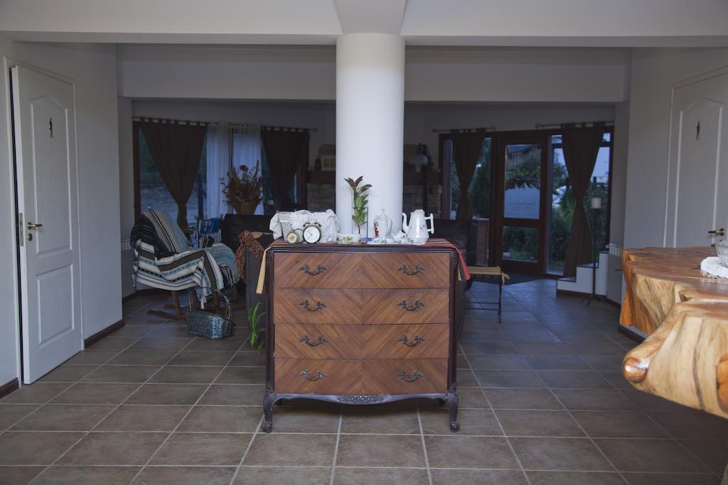 Apart Hotel Raices Patagonicas Dina Huapi Buitenkant foto