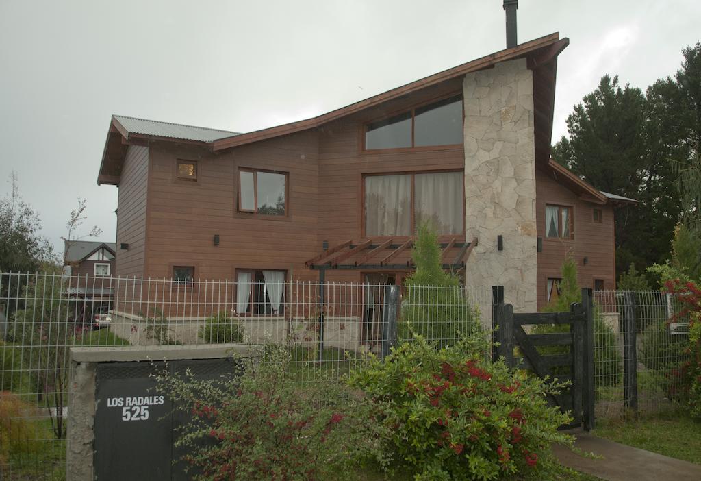 Apart Hotel Raices Patagonicas Dina Huapi Buitenkant foto